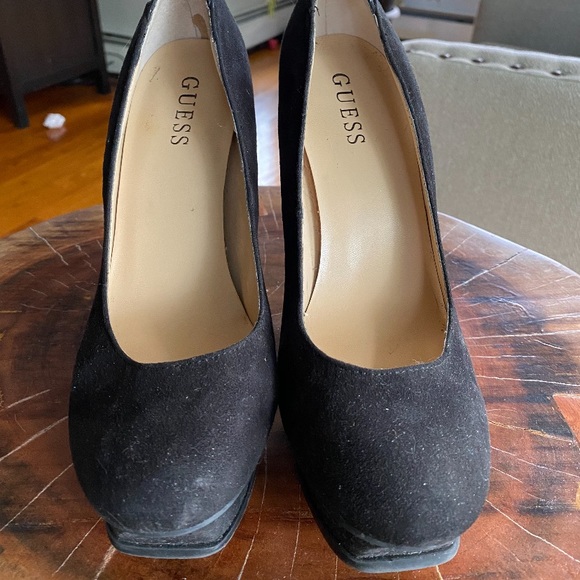 Guess Platform Shoes - Picture 2 of 3